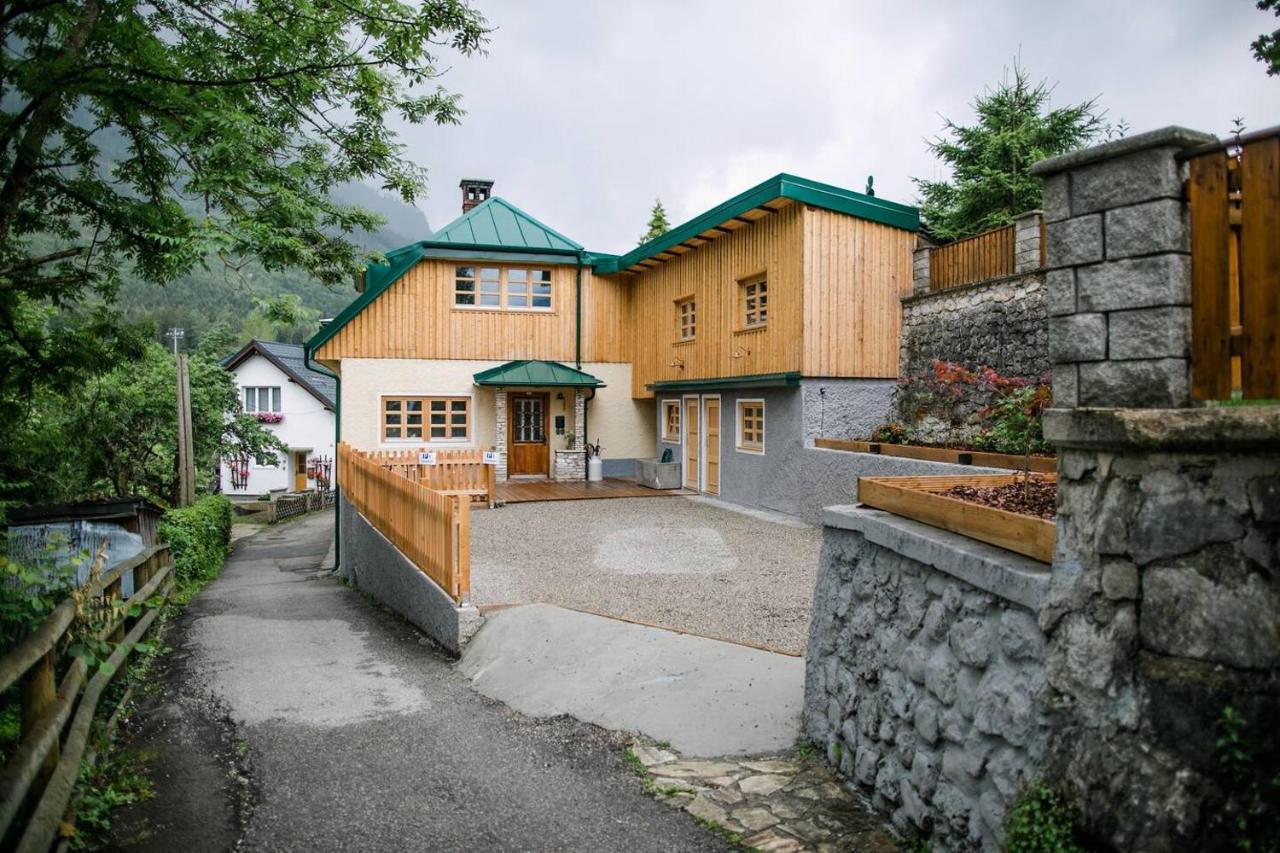 Apartment Aussee- Atelier Salzherrenhof- Kueche, Wlan, Netflix Bad Aussee Exterior photo